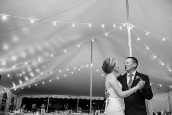 father and daughter dancing at wedding